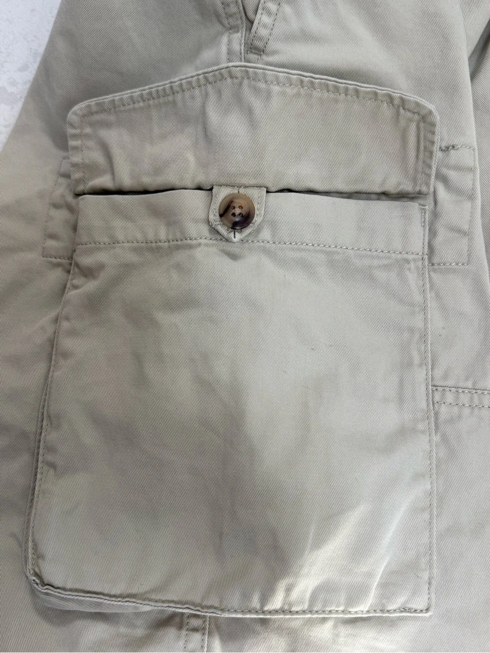 Polo Ralph Lauren Men’s Relaxed Fit Cargo Shorts Light Tan / Khaki - Size 35 9.5